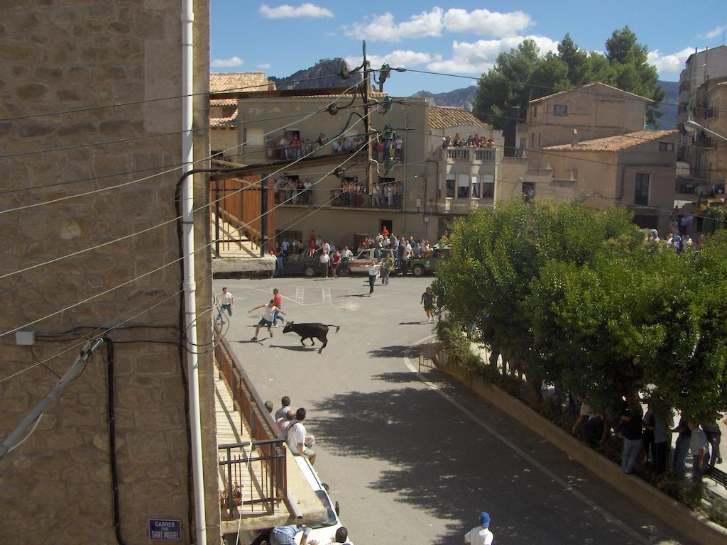 Apartaments La Fabrica Horta de Sant Joan Exterior photo
