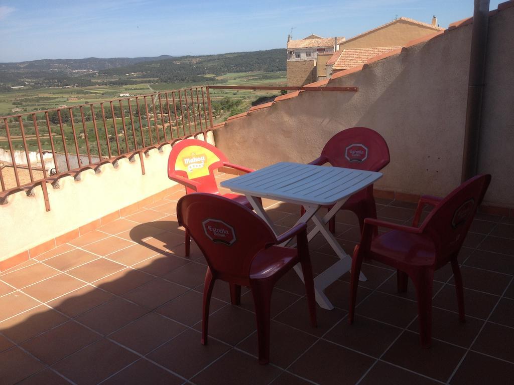 Apartaments La Fabrica Horta de Sant Joan Room photo