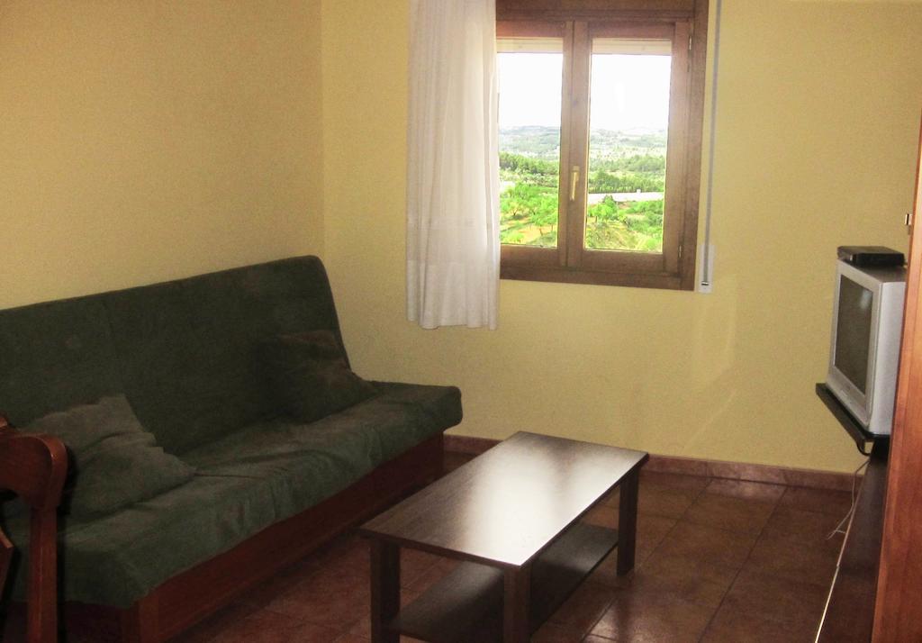 Apartaments La Fabrica Horta de Sant Joan Room photo